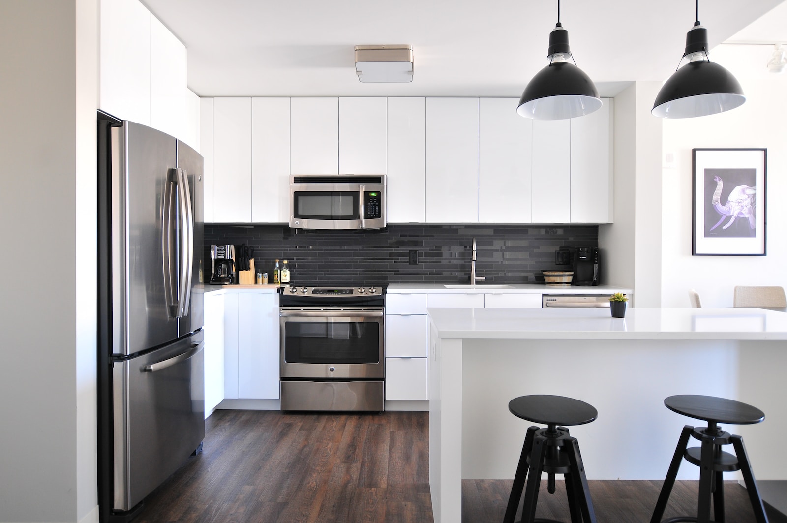 Energy-Efficient Appliances help combat the rising energy cost in Melbourne and provide homeowners with peace of mind.